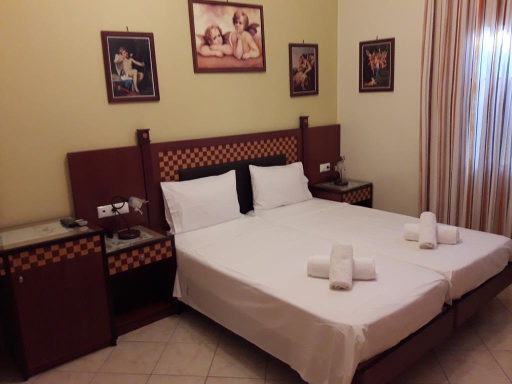 Parthenon Hotel อิออสคอรา ภายนอก รูปภาพ